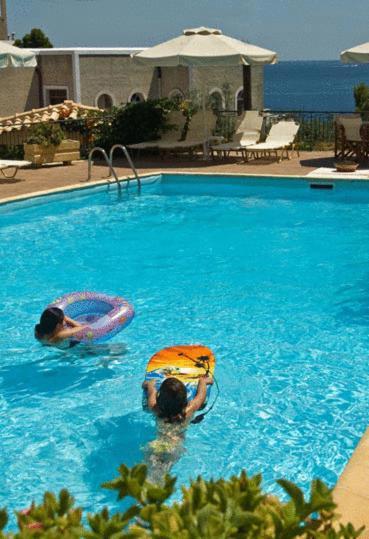 Hotel Afea Agia Marina  Экстерьер фото
