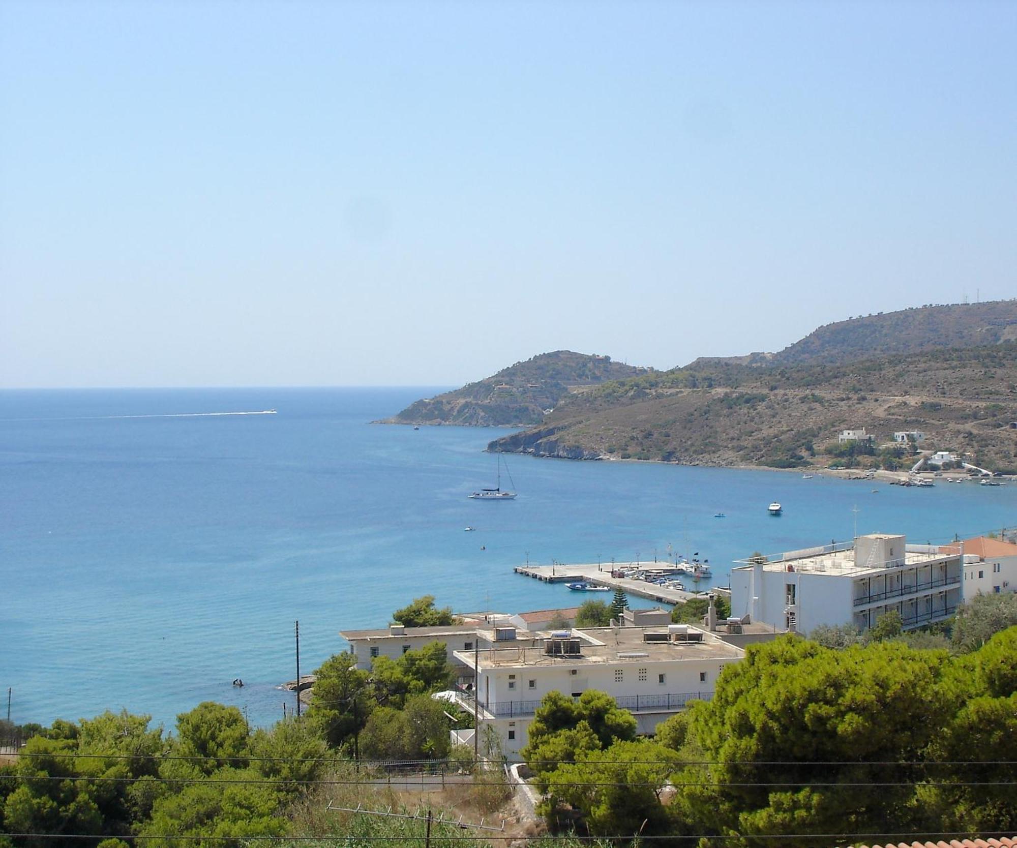 Hotel Afea Agia Marina  Экстерьер фото